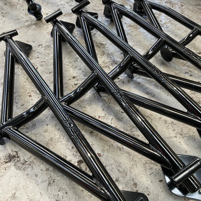 BMW 3 SERIES E46 REAR JACKING BAR POWDER COATED BLACK